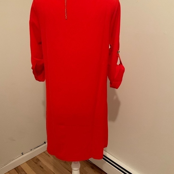 Red half sleeve shirt dress - Picture 6 of 7